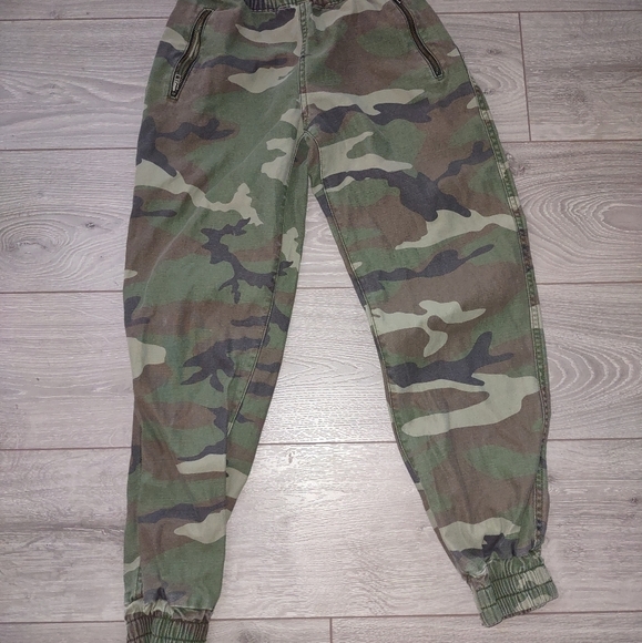 TNA alix camo joggers xxs - Picture 2 of 5